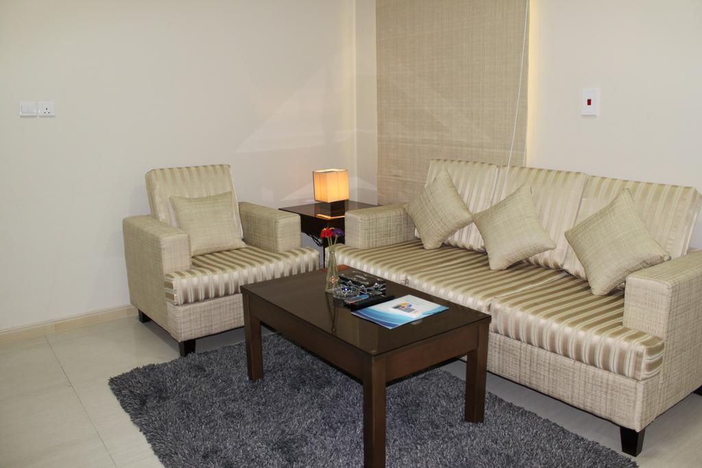 Plaza Home 阿可贺巴 外观 照片