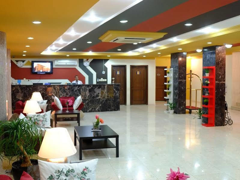 Plaza Home 阿可贺巴 外观 照片